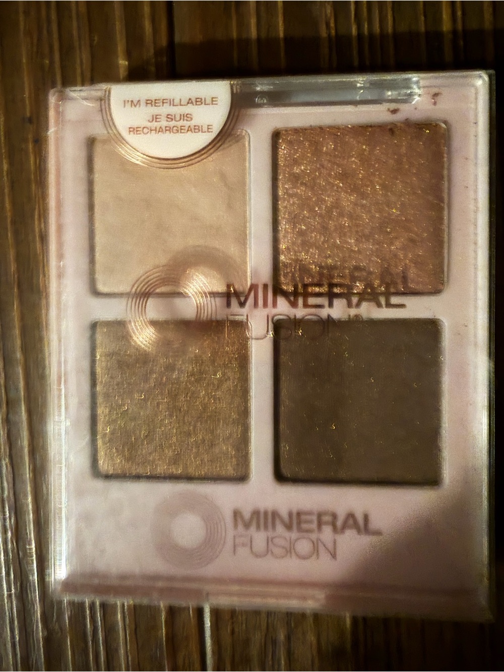 🆕Mineral Fusion Neutral Shimmer Eyeshadow Refillable Quad Compact Soirée